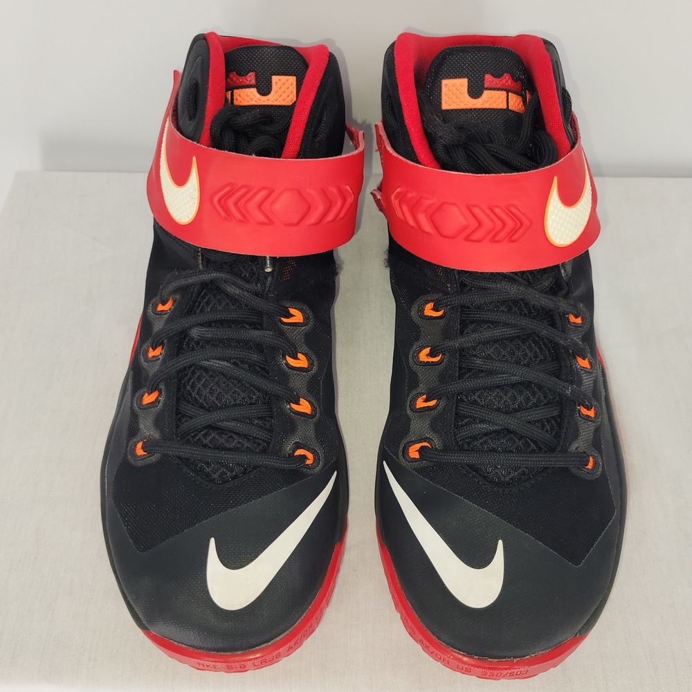 Nike LeBron Zoom Soldier VIII (8) Basketball Shoes
